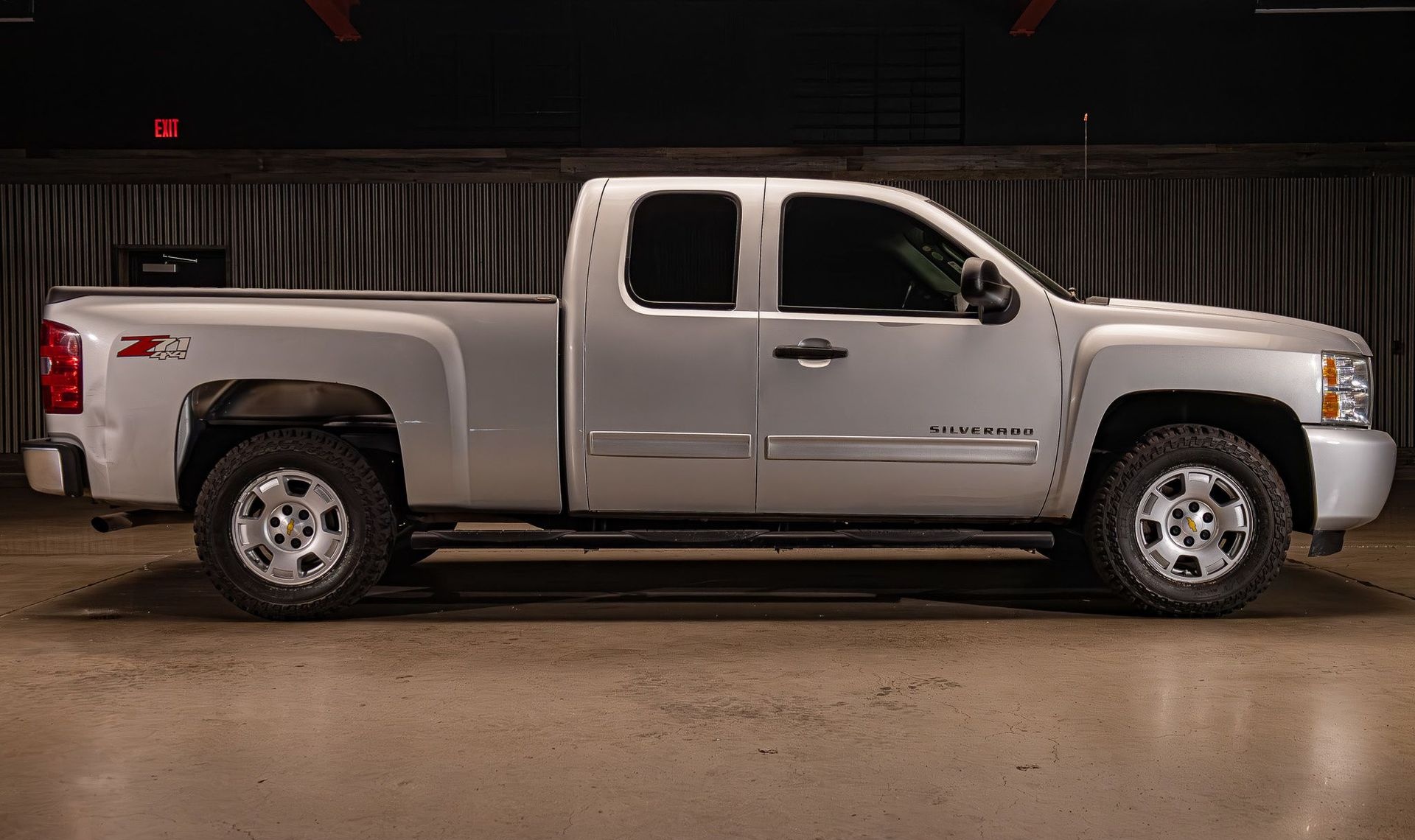 2011 Chevrolet Silverado 1500 — photo 6