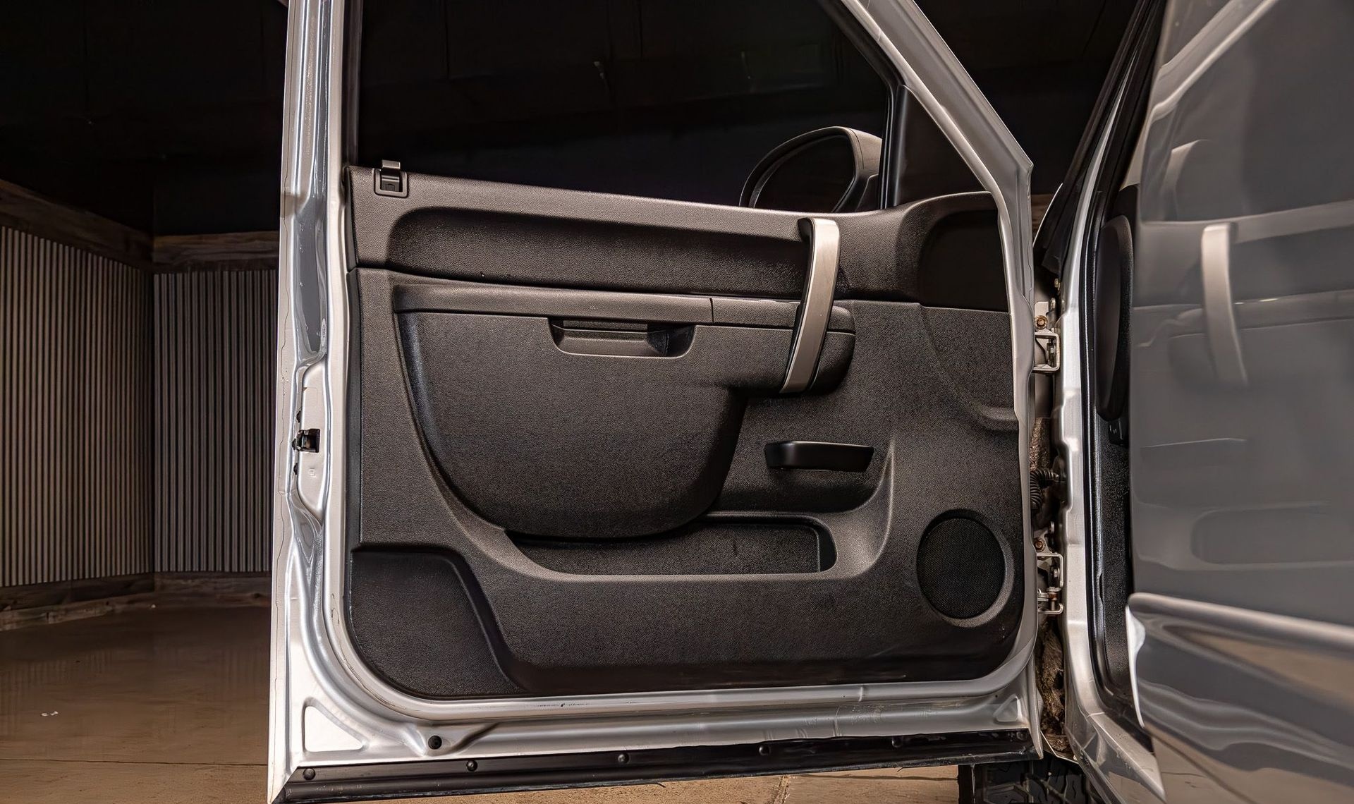 2011 Chevrolet Silverado 1500 — photo 18
