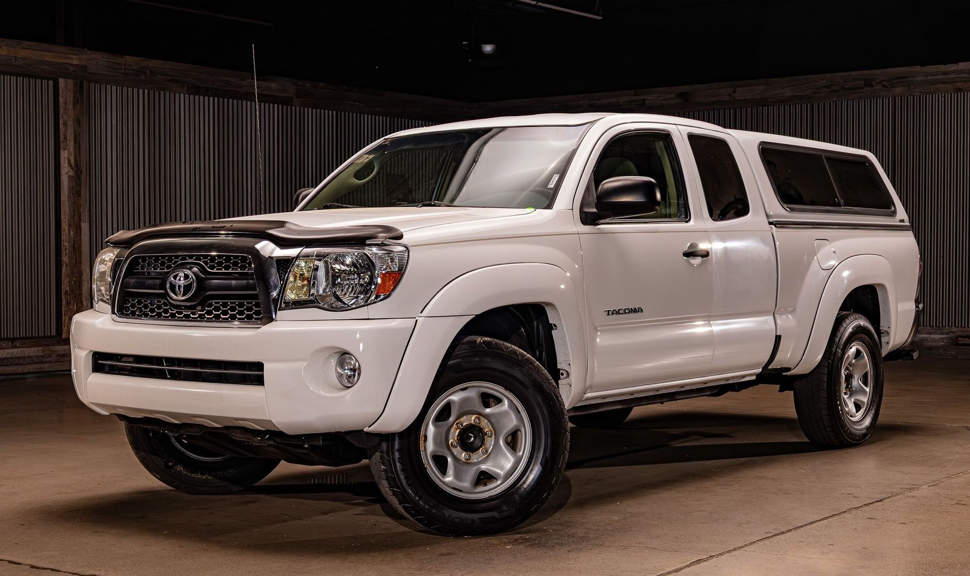 2011 Toyota Tacoma — photo 2