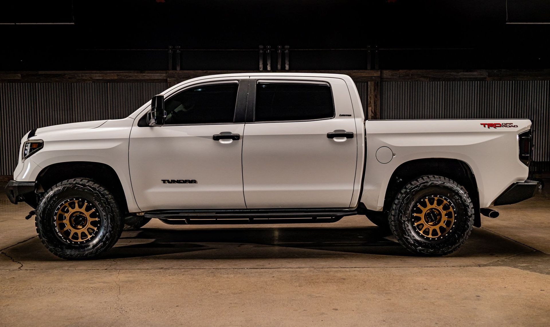 2016 Toyota Tundra — photo 3