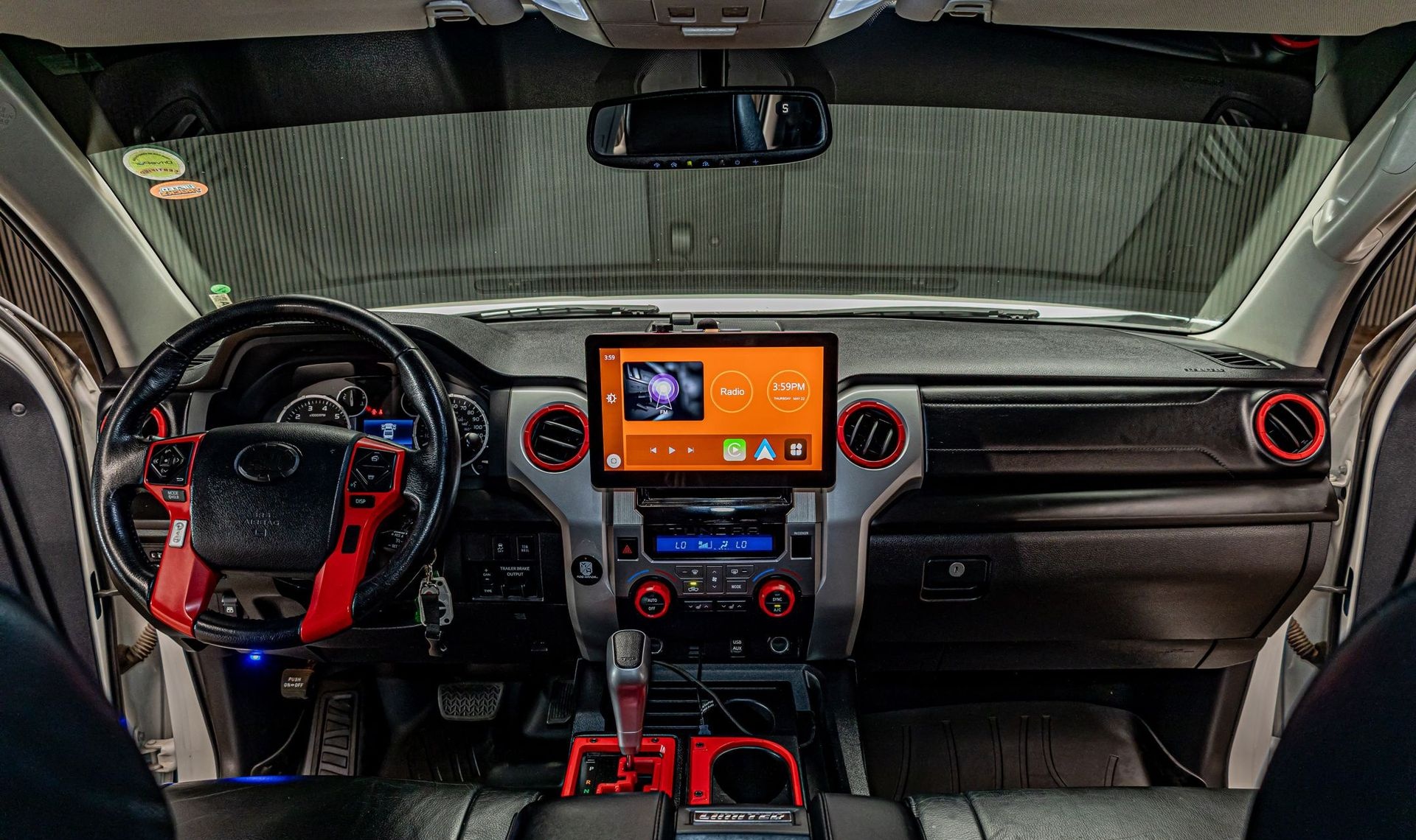 2016 Toyota Tundra — photo 11