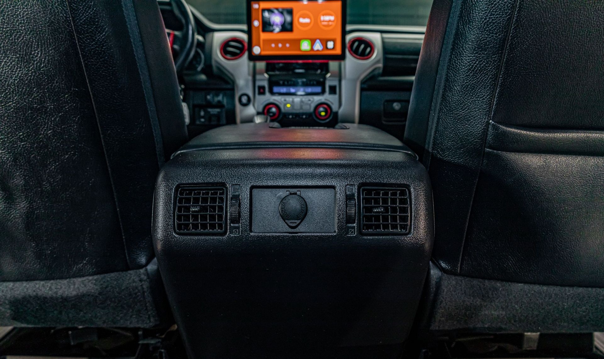 2016 Toyota Tundra — photo 19
