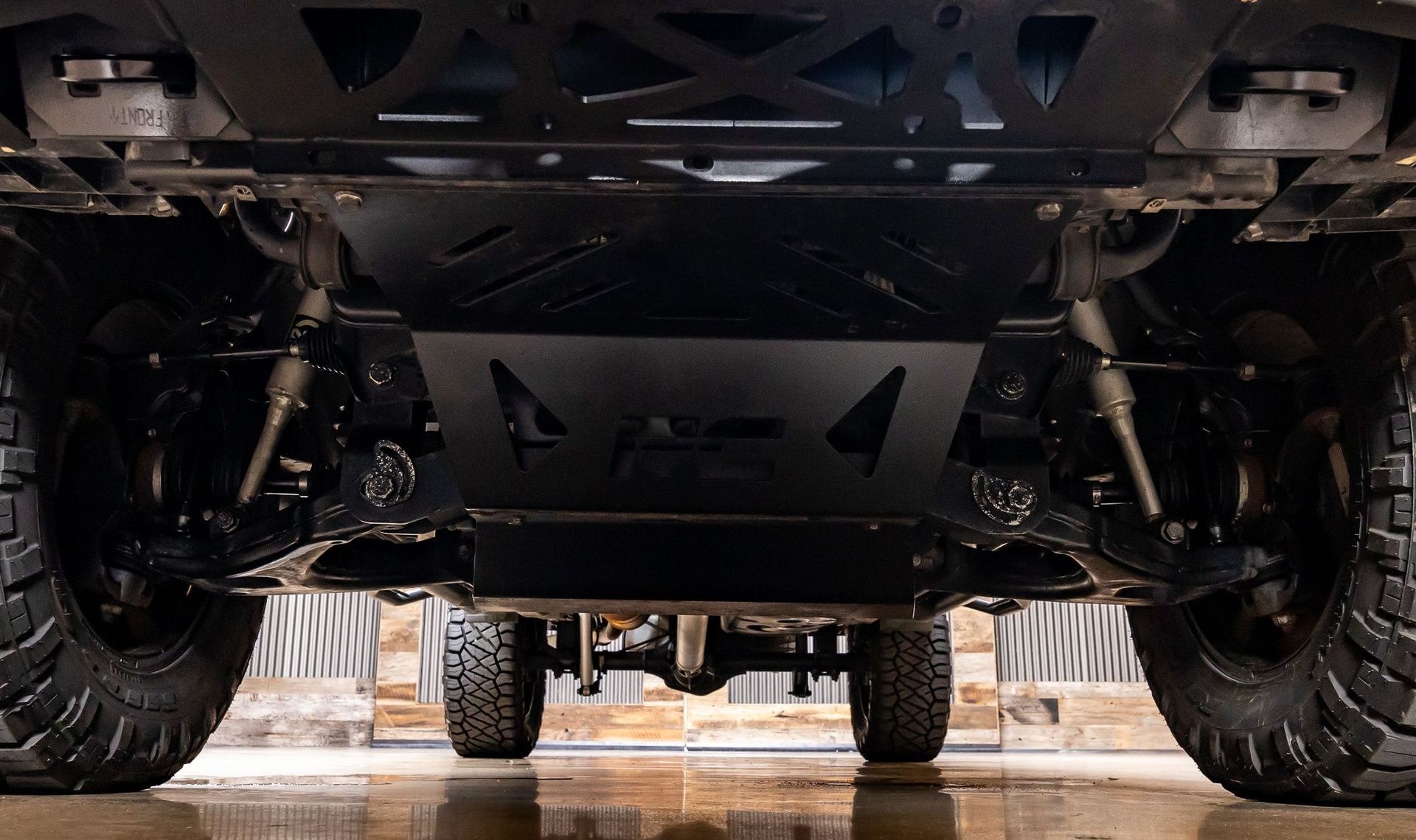 2017 GMC Canyon — photo 11