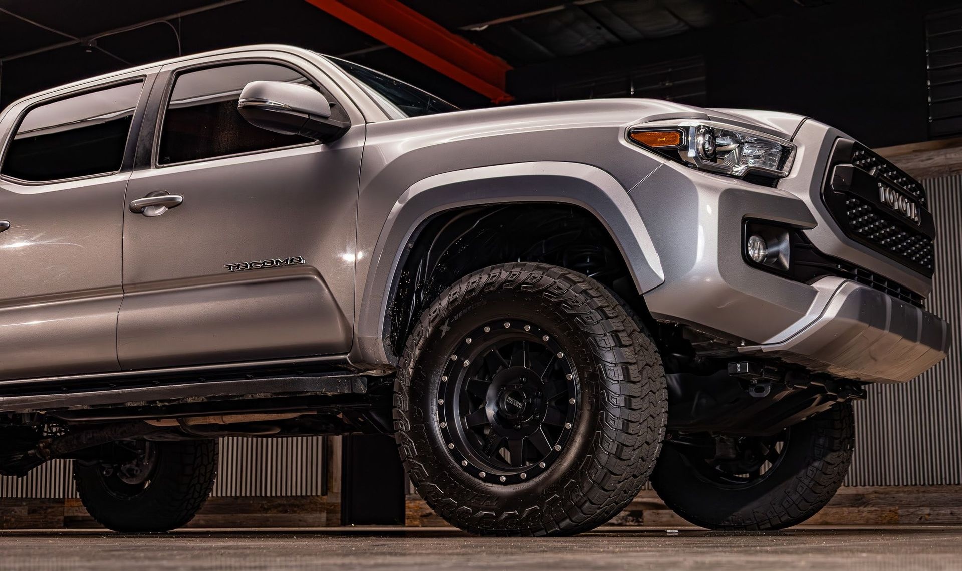 2017 Toyota Tacoma — photo 7