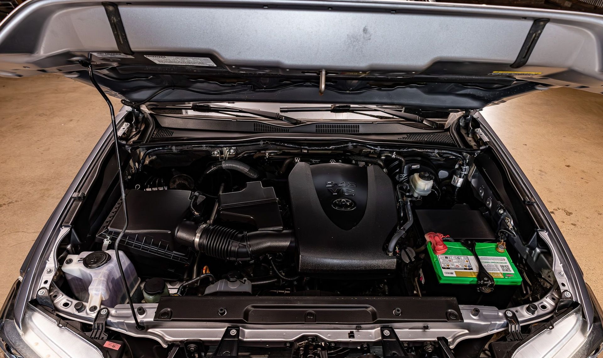 2017 Toyota Tacoma — photo 22