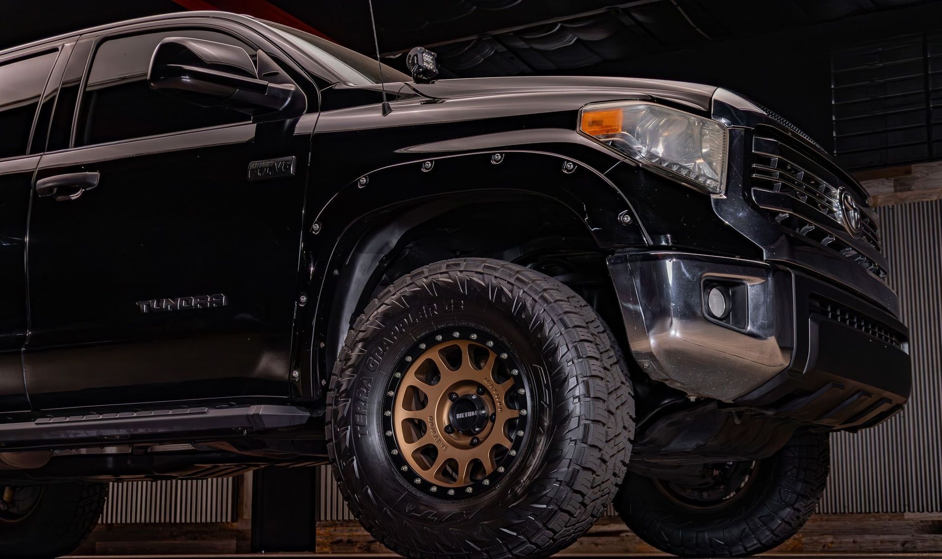 2017 Toyota Tundra — photo 7