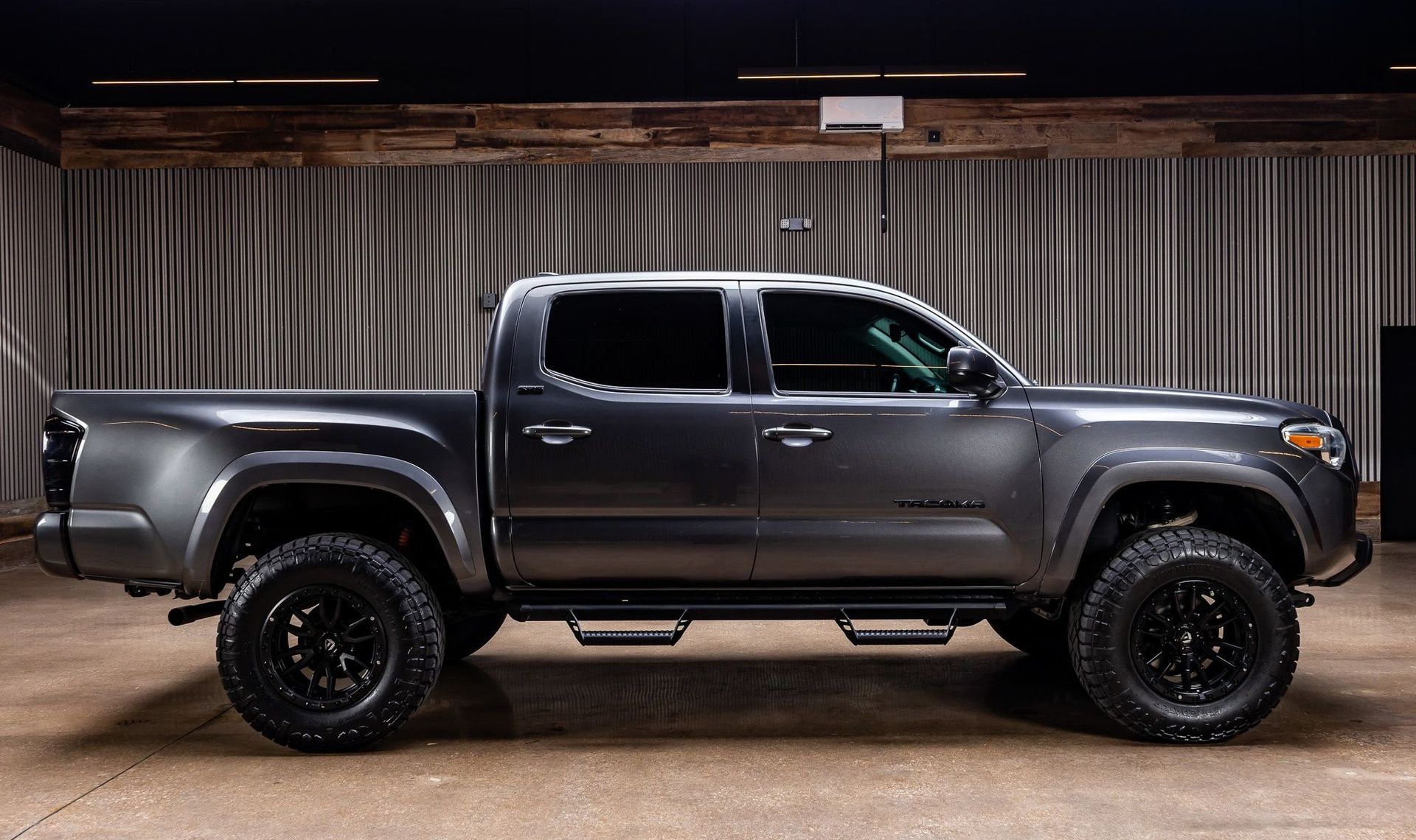 2018 Toyota Tacoma — photo 7