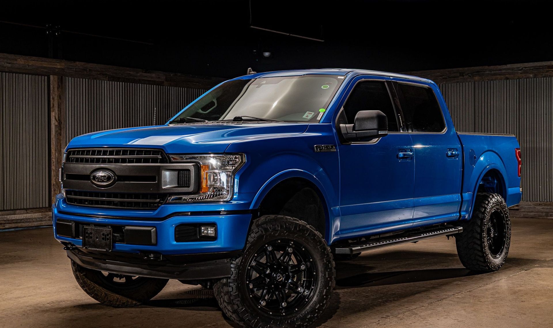 2019 Ford F-150 — photo 2