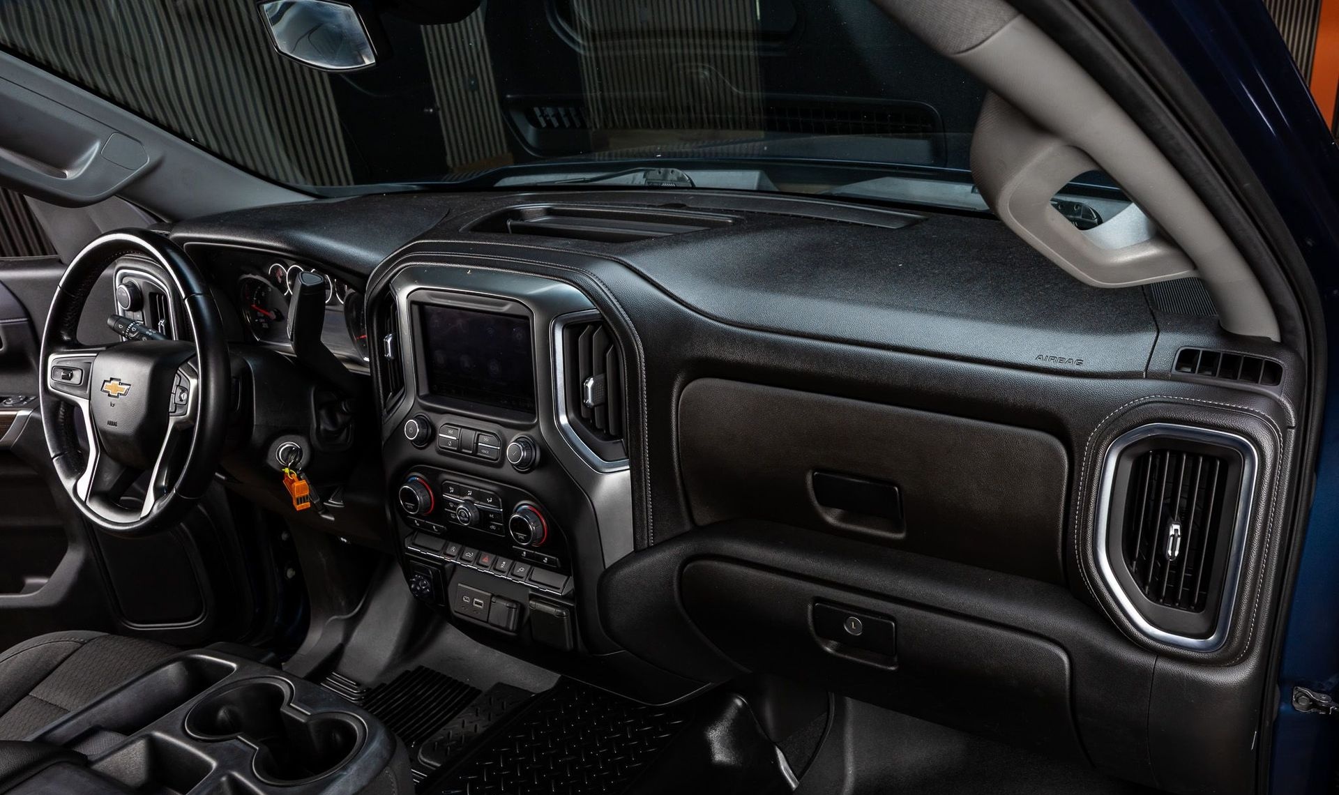 2020 Chevrolet Silverado 1500 — photo 14