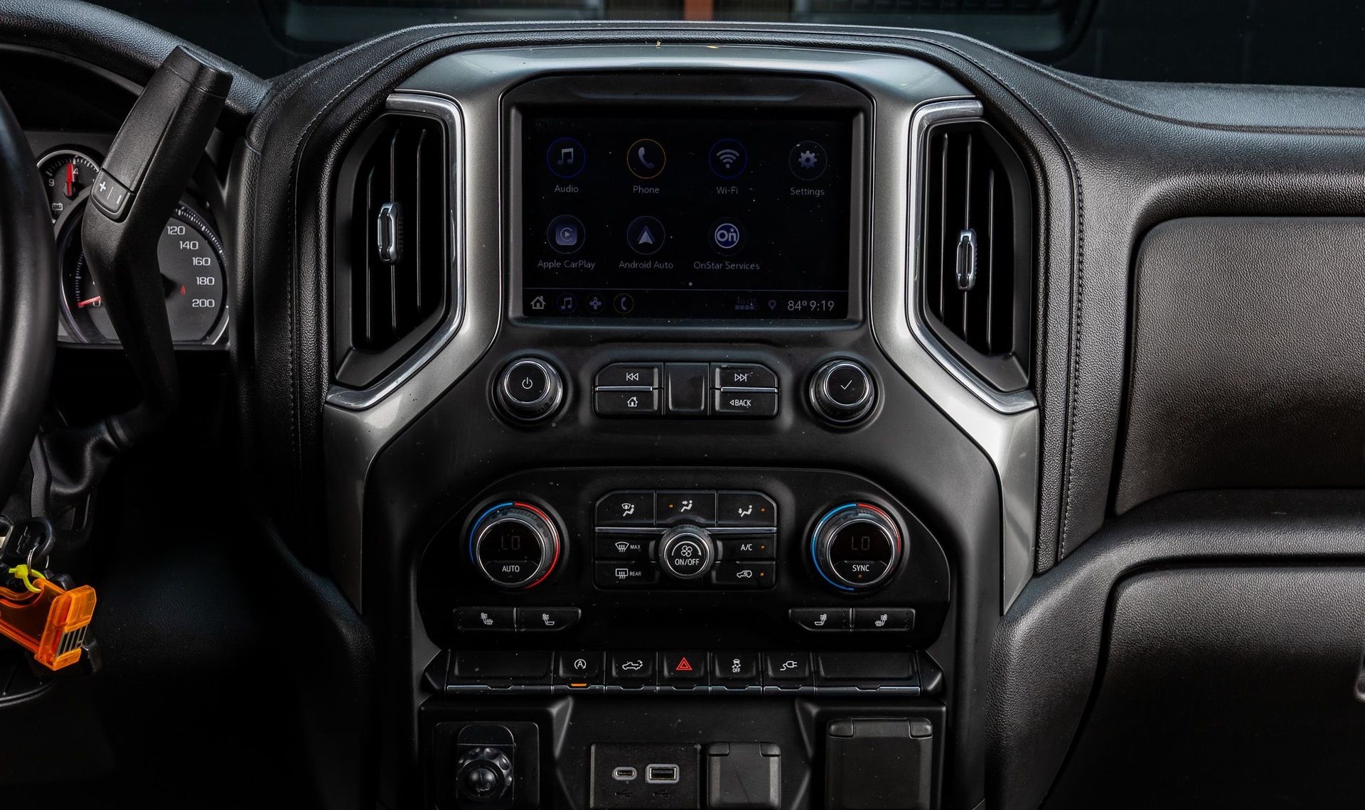 2020 Chevrolet Silverado 1500 — photo 17