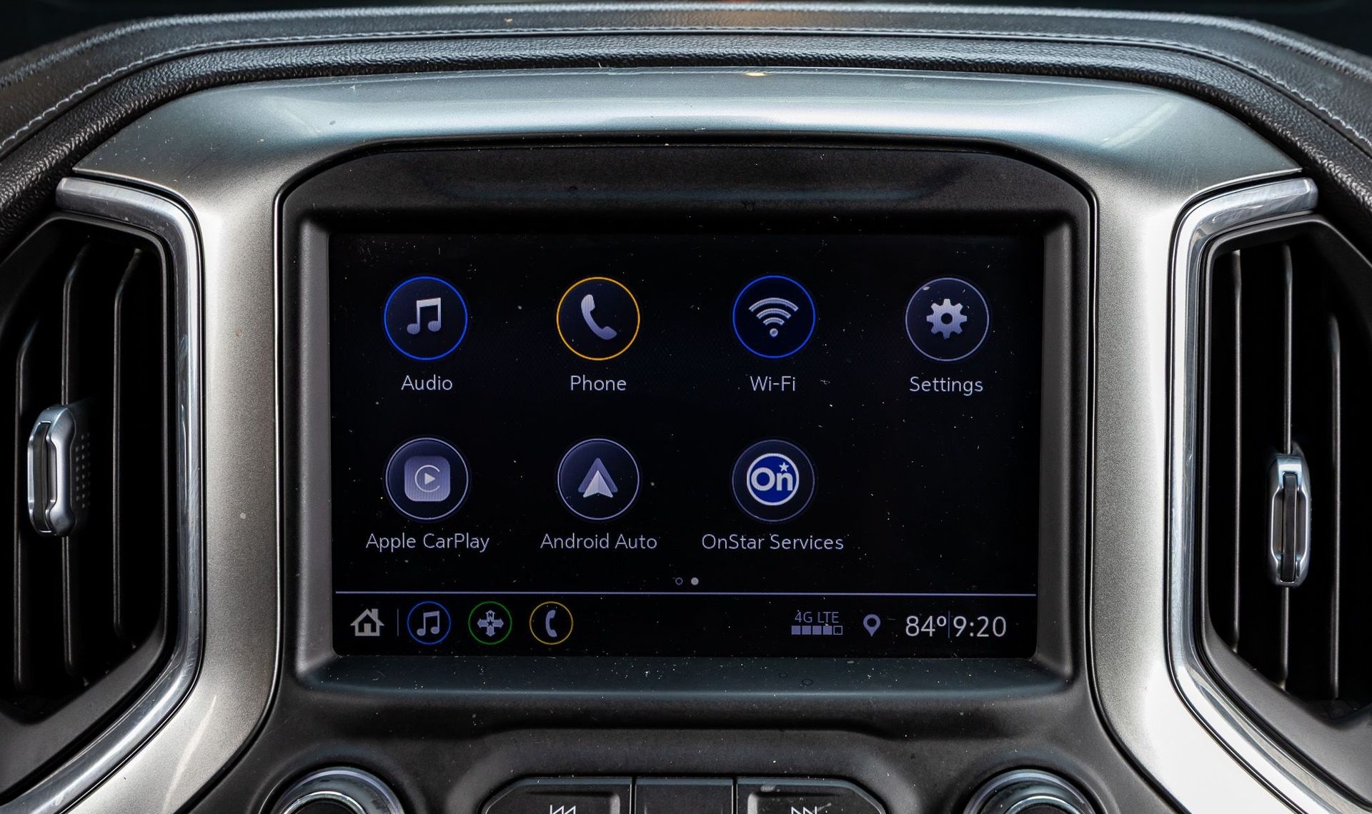 2020 Chevrolet Silverado 1500 — photo 18
