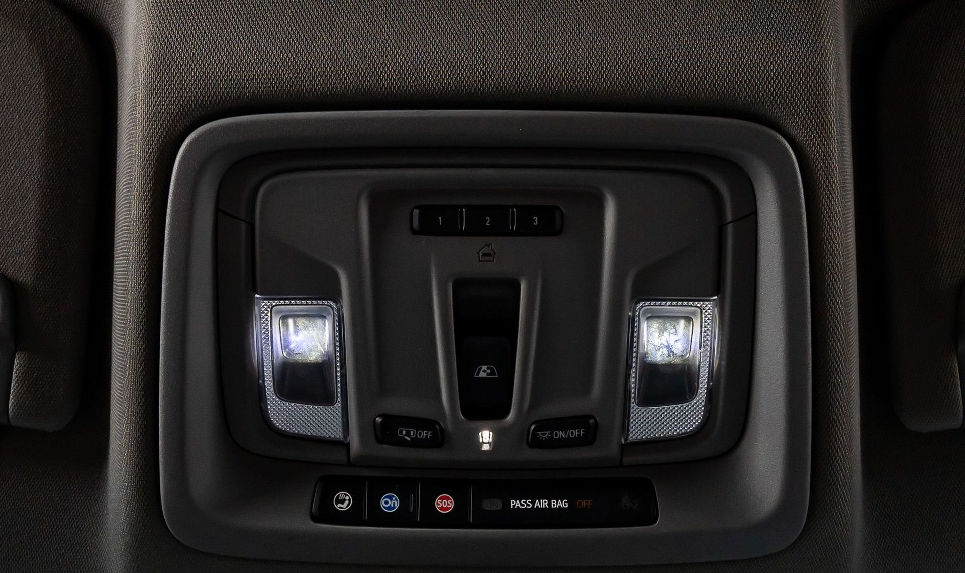2021 Chevrolet Silverado 1500 — photo 19
