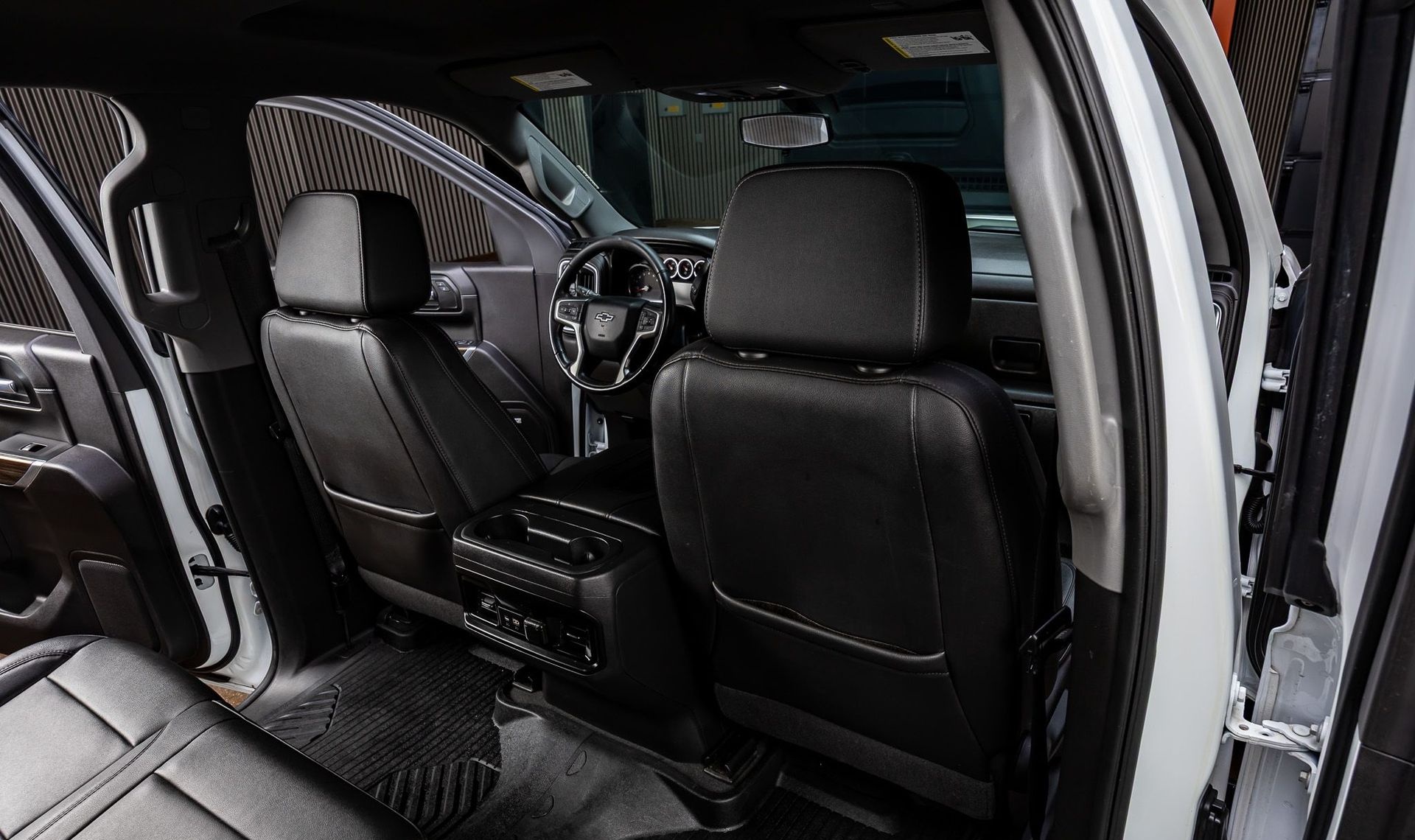 2021 Chevrolet Silverado 1500 — photo 22