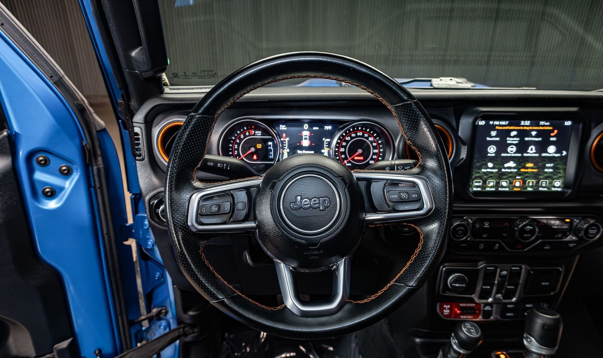 2021 Jeep Gladiator — photo 13