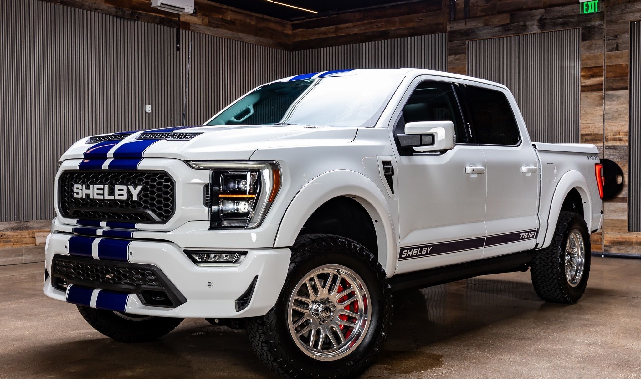 2023 Ford F-150 — photo 2