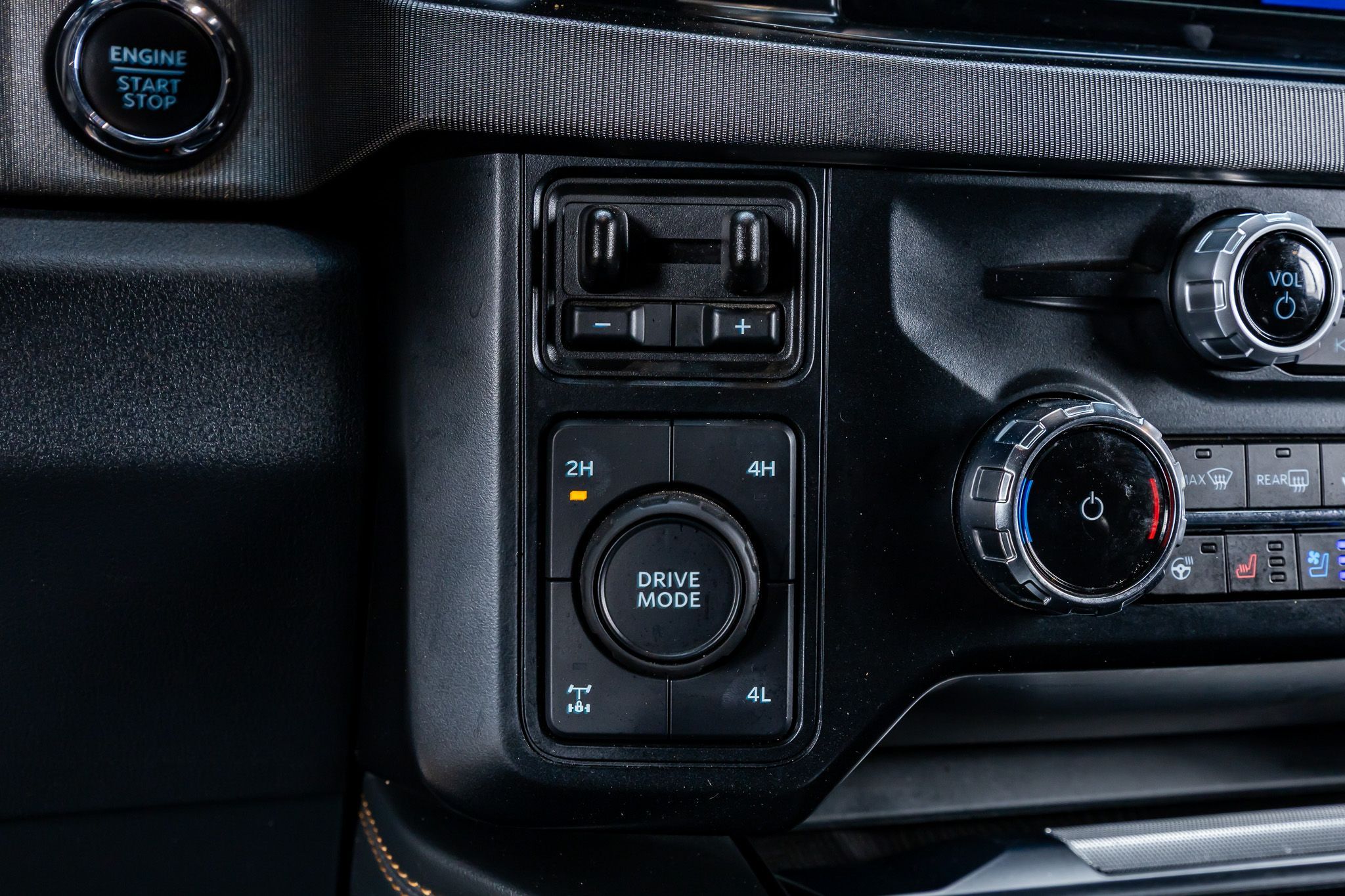 2024 Ford F-250 Super Duty — photo 19